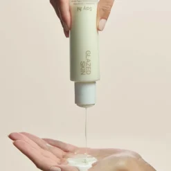 GLAZED SKIN Mleczne serum wzmacniające barierę z peptydem i ceramidami 100ml