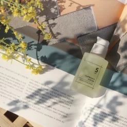 No.5 Goodbye Blemish rozjaśniające serum przeciw wypryskom 50ml